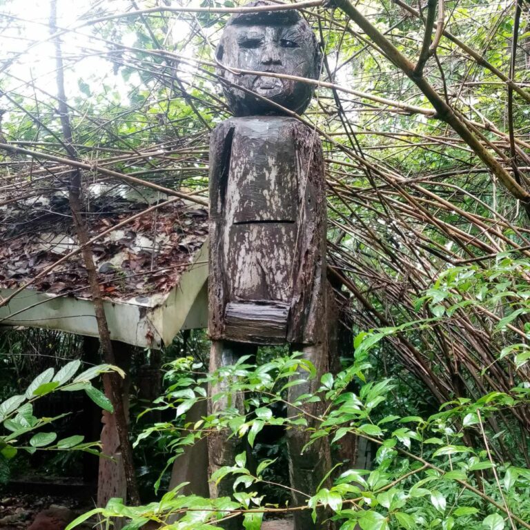 1-Day Jarai Village & Cemetery Tour – Ratanakiri